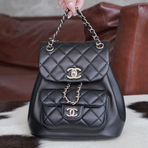 Chanel 샤넬 24P Duma