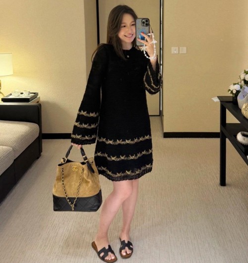 Chanel 샤넬 25A Shopping bag