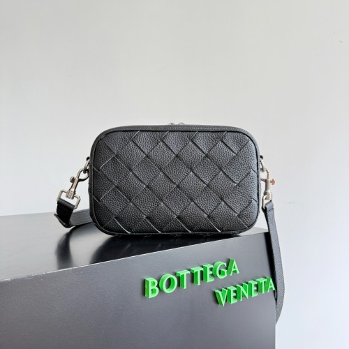 BOTTEGA VENETA 보테가 베네타 INTRECCIATO