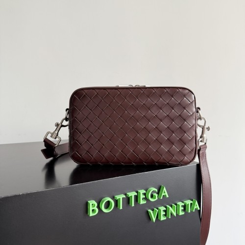 BOTTEGA VENETA 보테가 베네타 INTRECCIATO