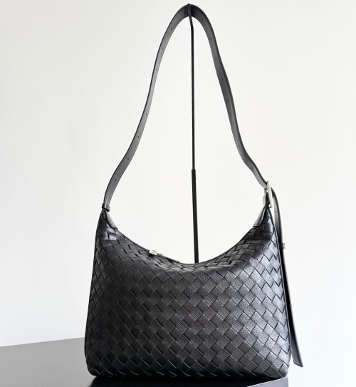 BOTTEGA VENETA 보테가 베네타 Traveler (Small)