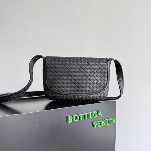 BOTTEGA VENETA 보테가 베네타 Veneto