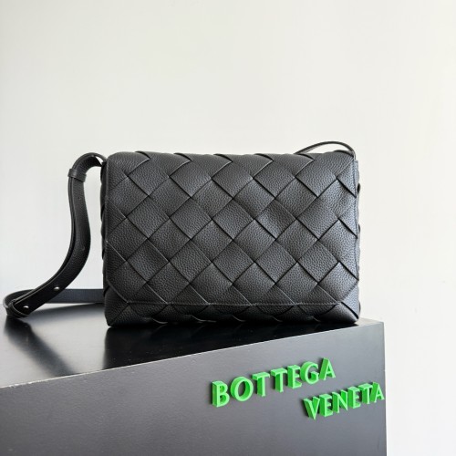 BOTTEGA VENETA 보테가 베네타 Diago
