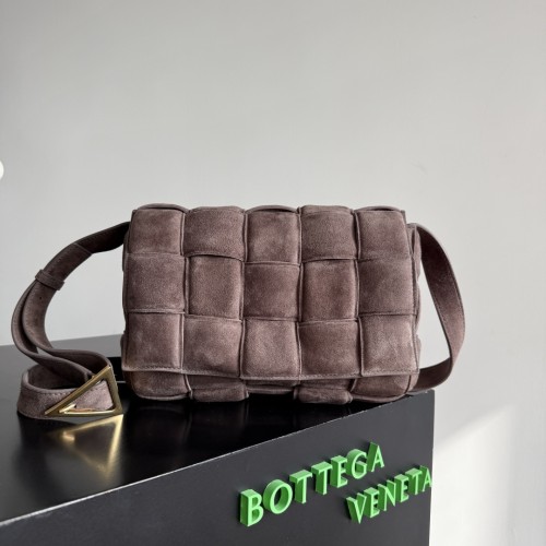 BOTTEGA VENETA 보테가 베네타 Cassette bag