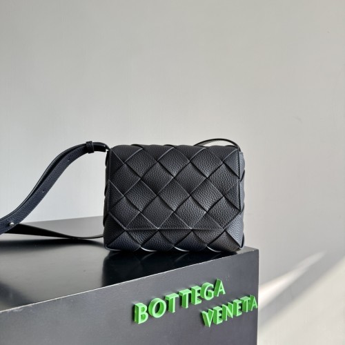 BOTTEGA VENETA 보테가 베네타 Diago
