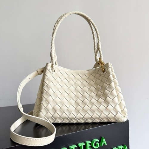 BOTTEGA VENETA 보테가 베네타 parachuta (Medium)