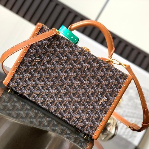 Goyard 고야드 Grand Hôtel