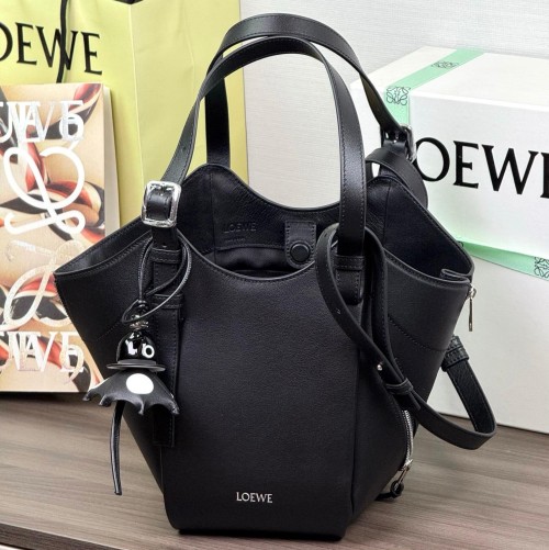 Loewe 로에베 Hammock Flip