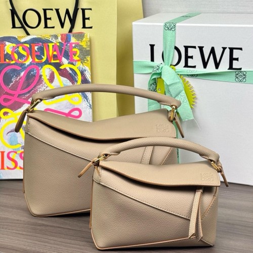 Loewe 로에베 Puzzle Edge
