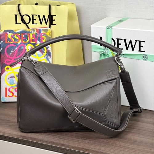 Loewe 로에베 Puzzle