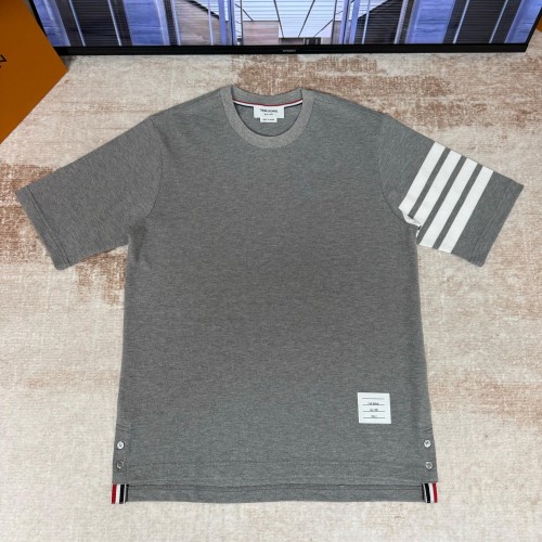 THOM BROWNE 톰브라운 반팔티