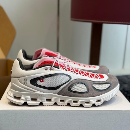 FKA Twigs x On Cloud X4 Runner