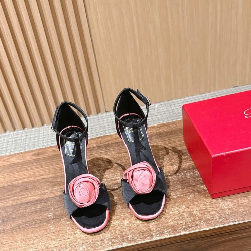 Roger Vivier 로저 비비애 펌프스