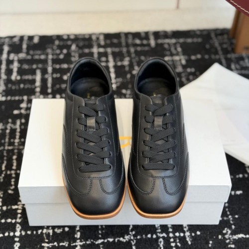 The Row 더 로우 독일군