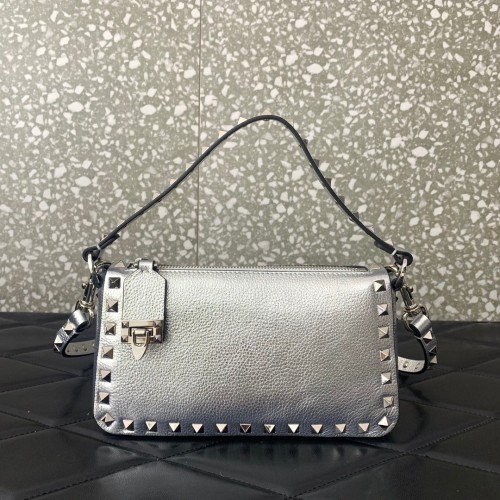 VALENTINO 발렌티노 Rockstud (Small)