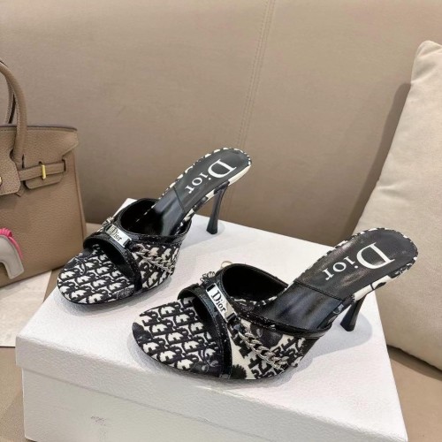 Dior 디올 펌프스