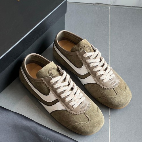 Dries Van Noten 드리스 반노튼 독일군