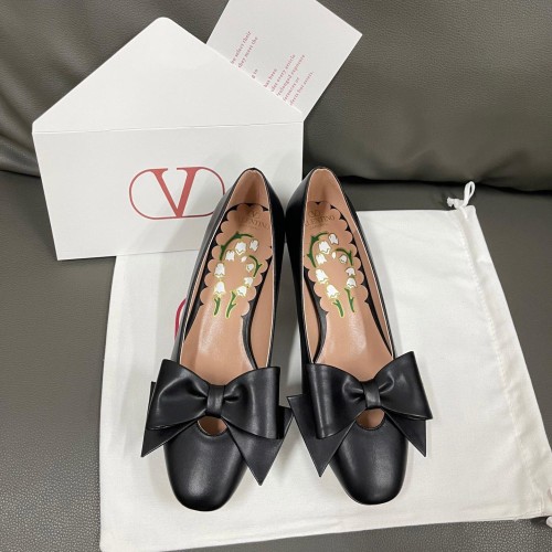 Valentino 발렌티노 발레리나 플랫슈즈