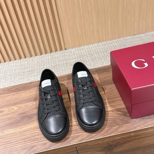 Gucci 구찌 GG 스니커즈