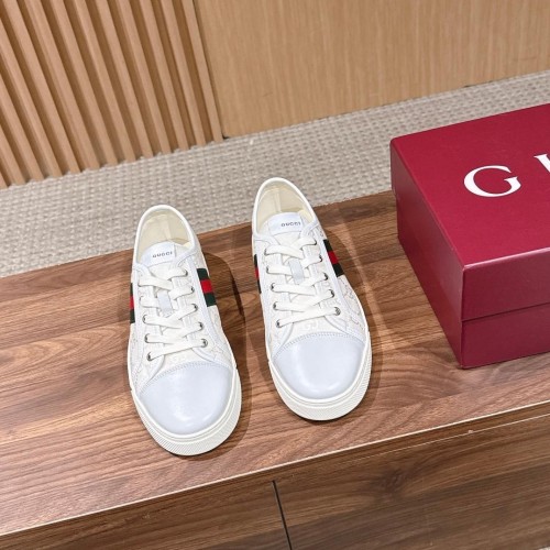 Gucci 구찌 GG 스니커즈
