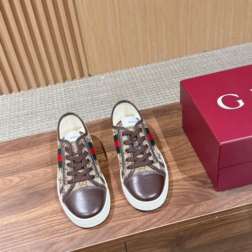 Gucci 구찌 GG 스니커즈