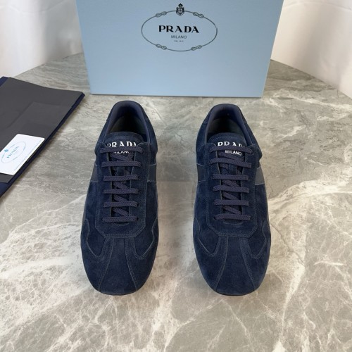 Prada 프라다 스니커즈