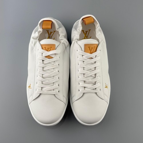 LV 루이비통 Soft 스니커즈