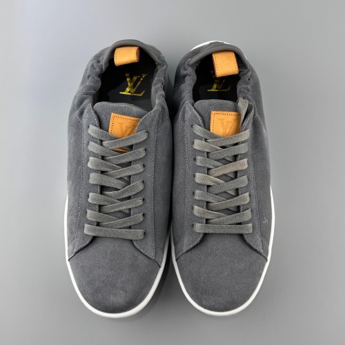 LV 루이비통 Soft 스니커즈