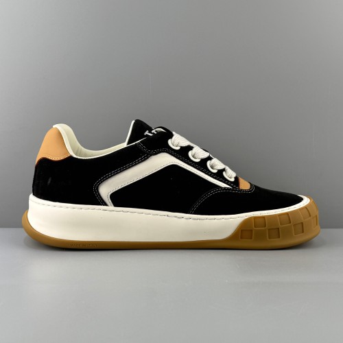 LV 루이비통 Tilted