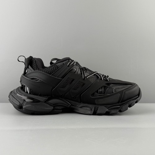 Balenciaga 발렌시아가 Track 3.0