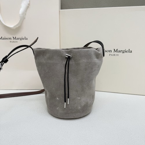 Maison Margiela 메종 마르지엘라 버킷