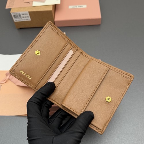 MiuMiu 미우미우 MATELASSÉ