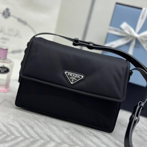 Prada 프라다 Cini (mini)
