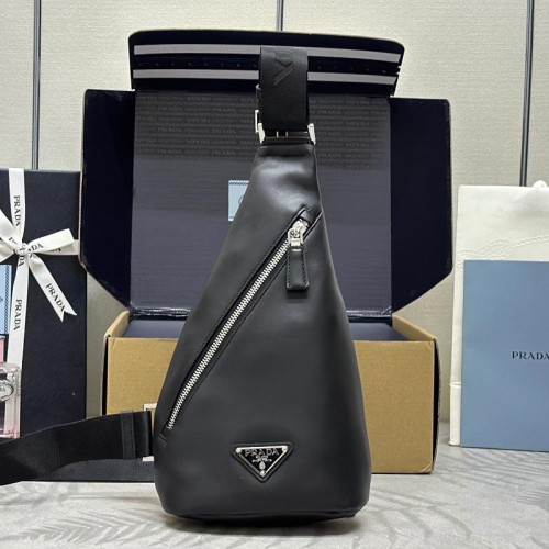 Prada 프라다 백팩