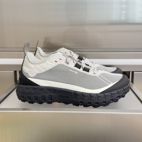 ZEGNA x norda 스니커즈
