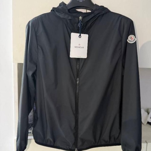 Moncler 몽클레어
