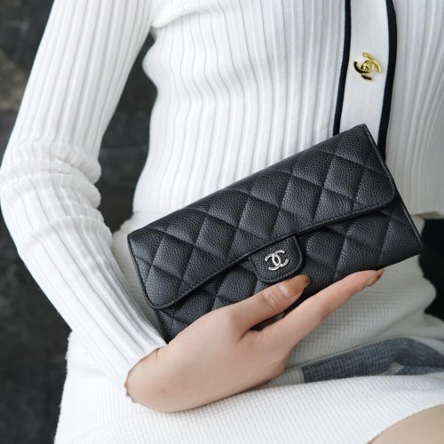 Chanel 샤넬 Classic Flap