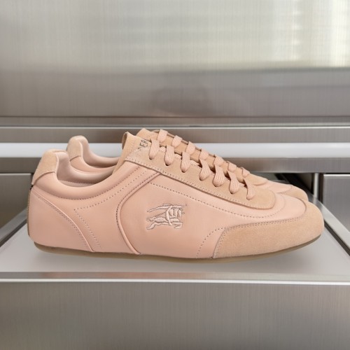 Burberry 버버리 Knight Runner